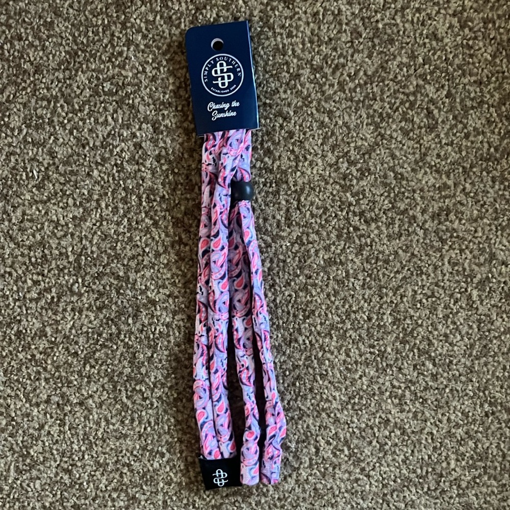 NWT Simply Southern Paisley Sunglasses Strap Adjustable Holder